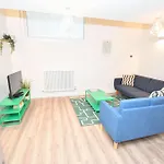 Spacious 1bed Mezzanine In * Leeds (West Yorkshire)