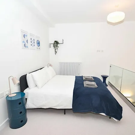 Apartment Spacious 1bed Mezzanine In