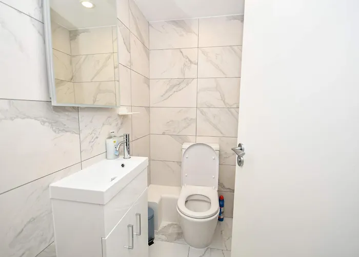 Spacious 1bed Mezzanine In Leeds (West Yorkshire)