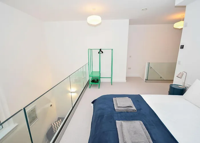 Apartamento Spacious 1bed Mezzanine In *