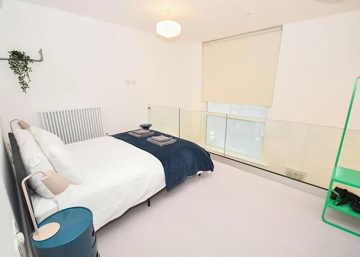 Spacious 1bed Mezzanine In Leeds (West Yorkshire)